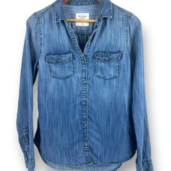 Abercrombie & Fitch Tops - Abercrombie & Fitch Womens S Button Up Chambray Denim Shirt Western Cowgirl Fall